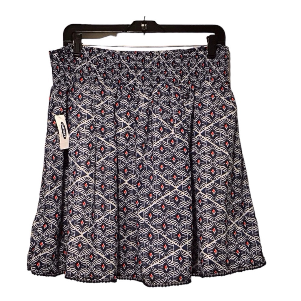 NWT Old Navy gathered skirt. Blue/white/red print, lined, high waist.Size LG.